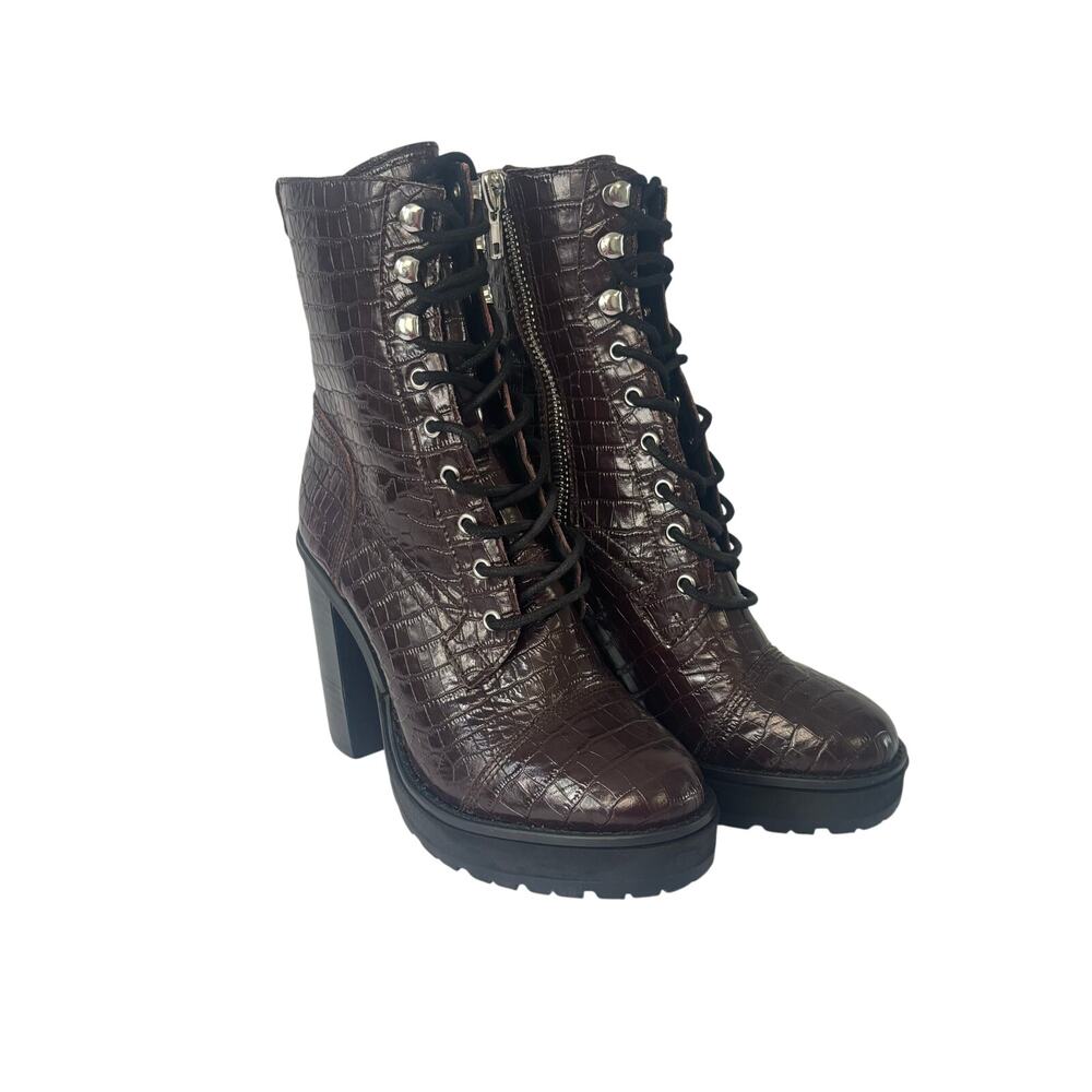 Winnie Harlow x Steve Madden LisaLove Croc Embossed Platform Lace-Up Boots 8.5